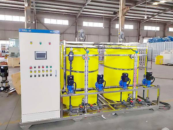 全自动智能一体化酸碱加药装置